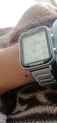 Skmei - 1888 - Digital Dial Step Count Pedometer Stainless Steel Watch - Silver photo review