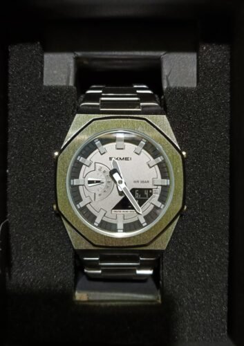 Skmei - 1816 - Dual Display luminous waterproofs 50+ timezone - Silver/White photo review