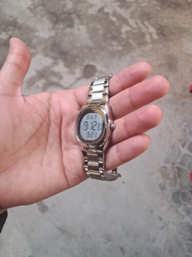 Skmei – 2419 – Classic Digital Vintage Watch – Silver photo review