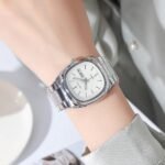 SKMEI 2420 Unisex Analog Quartz Day-Date Watch - silver/white - Image 3